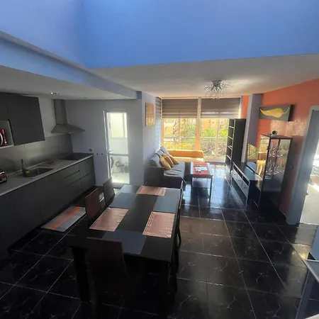 Family House * Cho